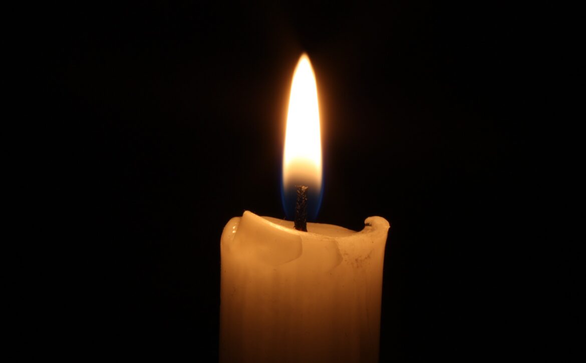 candlelight-1077638_1920